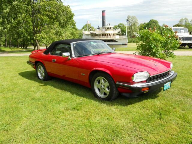 Beautiful Signal red XJS convertible with very rare 5 speed manual transmission. 1993 Jaguar XJS with 5 speed manual transmission. NO RESERVE!