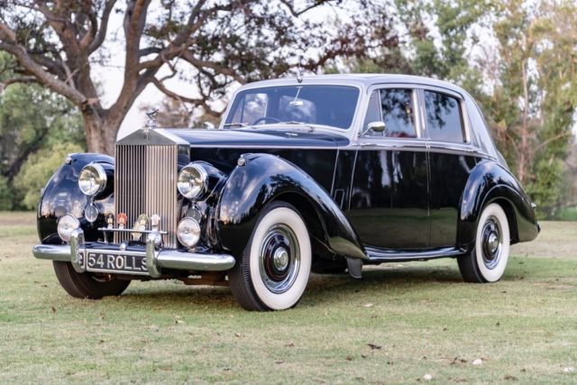 BEAUTIFUL SILVER DAWN, MUST SEE, RESTORED, TONS OF PHOTOS 1954 Rolls-Royce Silver Dawn