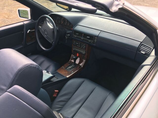1993 Mercedes-Benz SL-Class - photo 10
