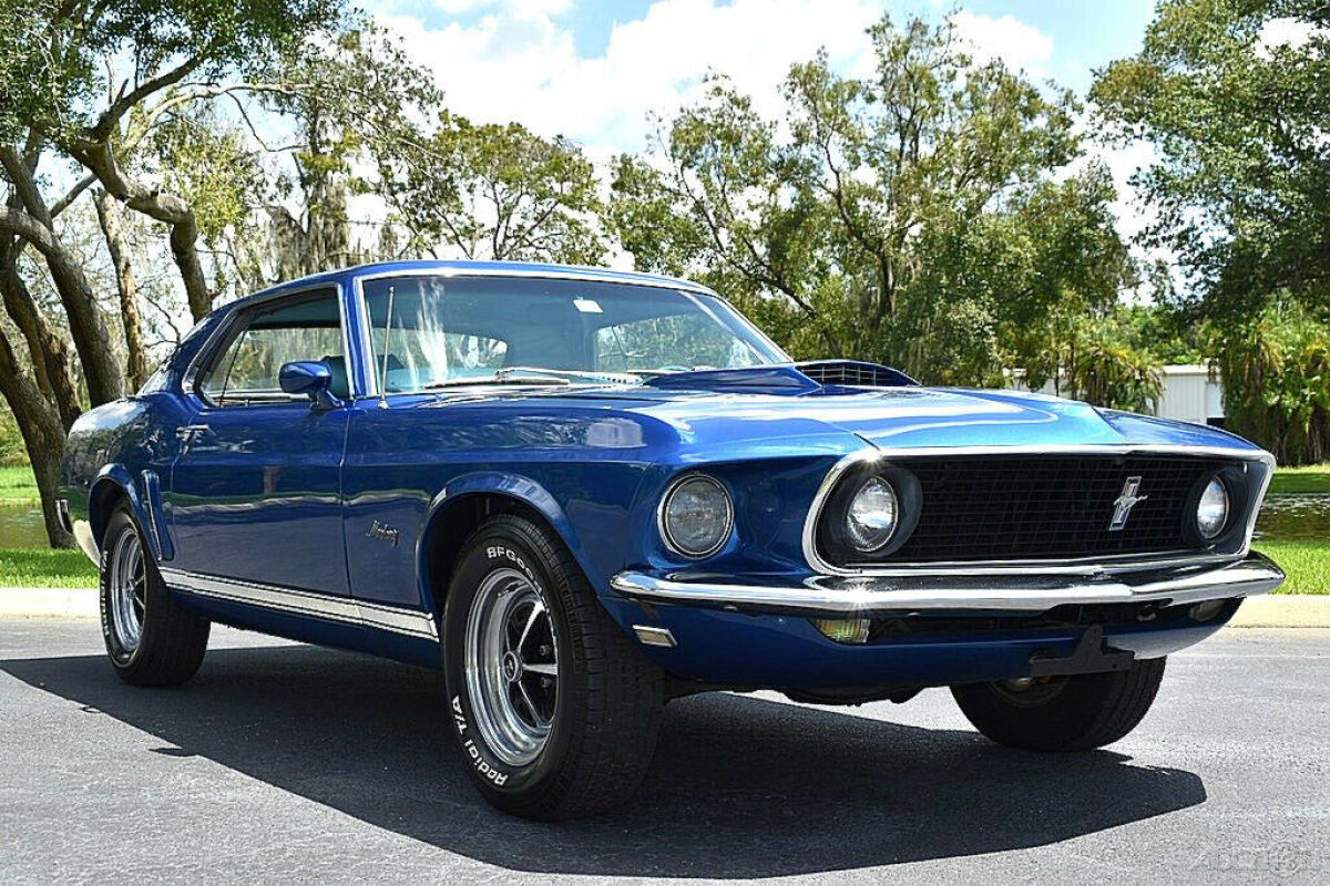 1969 Ford Mustang One Family Owned 302ci V8 - photo 3