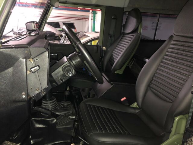1985 Land Rover Defender 90 - photo 9