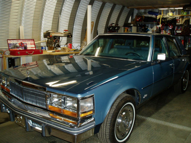 1977 Cadillac Seville - photo 2