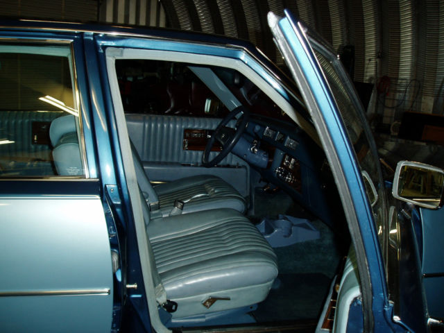 1977 Cadillac Seville - photo 9