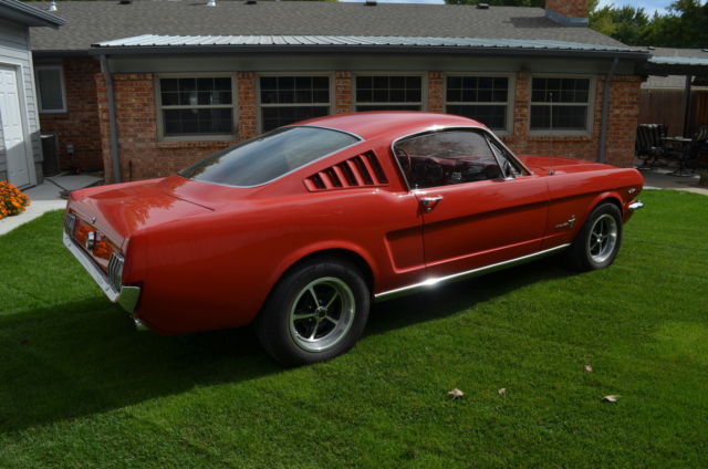 1965 Ford Mustang - photo 3