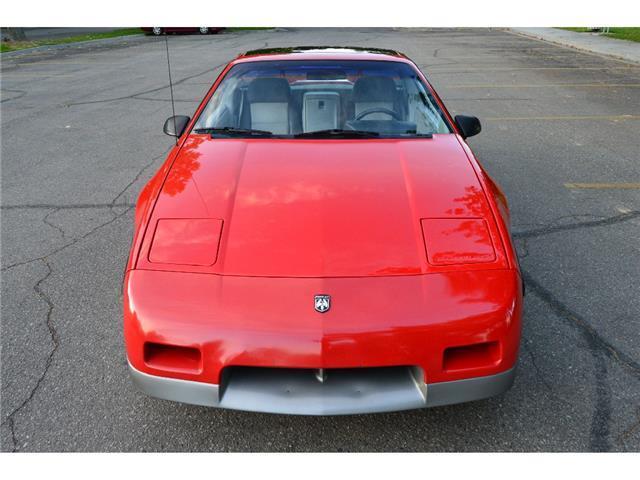 1985 Pontiac Fiero GT - photo 3