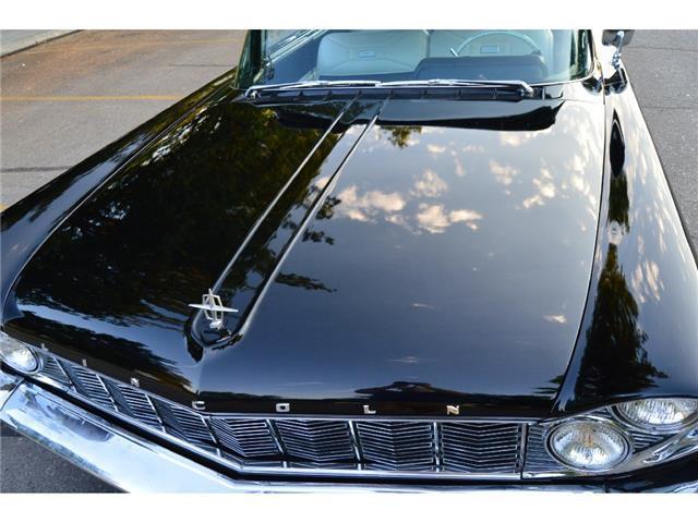 1959 Lincoln Premiere Luxury - photo 9