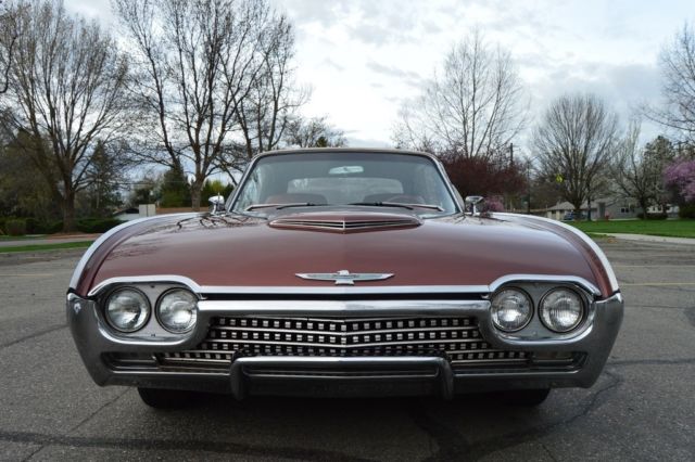 1962 Ford Thunderbird Convertible - photo 10