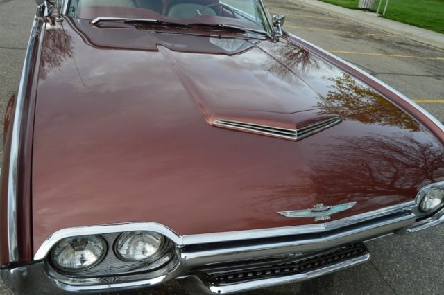 1962 Ford Thunderbird Convertible - photo 4