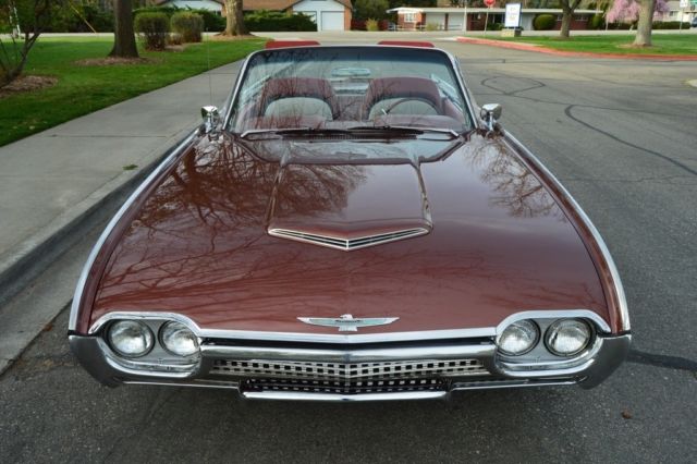1962 Ford Thunderbird Convertible - photo 6