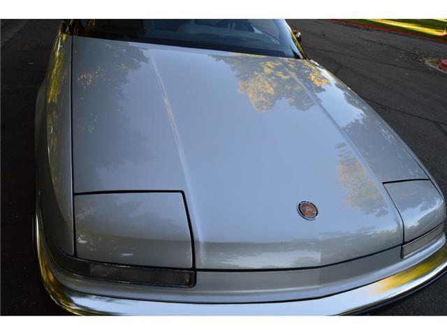 1990 Buick Reatta Sport Luxury - photo 3