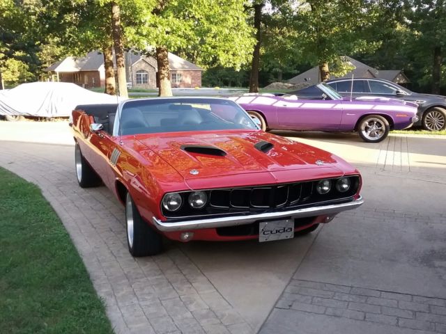 Beautiful Viiper Red Barracuda w/ 71 Grill & Gills 1970 Plymouth Barracuda