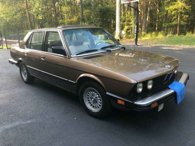 1983 BMW 5-Series 528e - photo 4