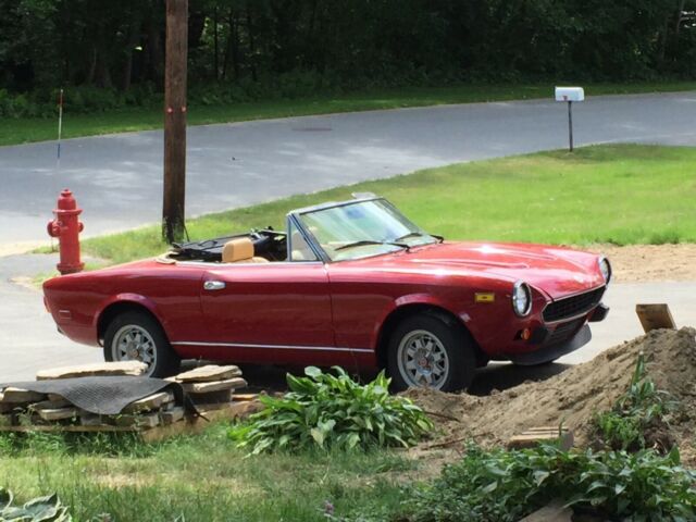 1980 Fiat 124 Spider - photo 4