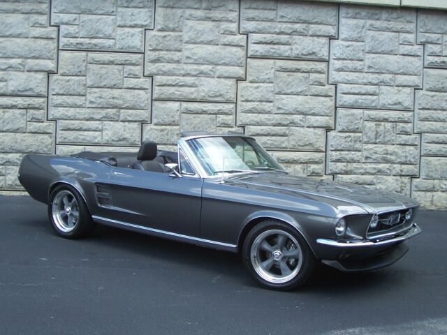 1967 Ford Mustang Custom - photo 2