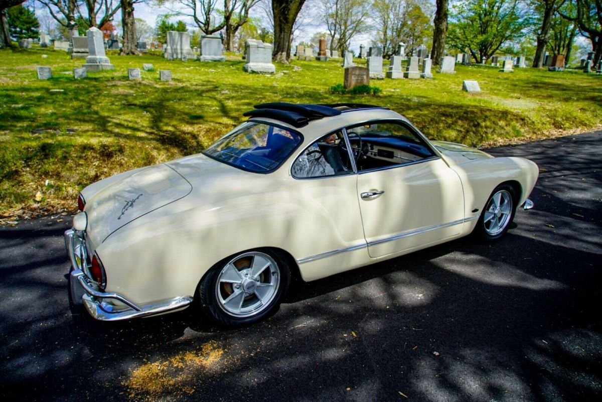 1968 Volkswagen Karmann Ghia Deluxe - photo 3