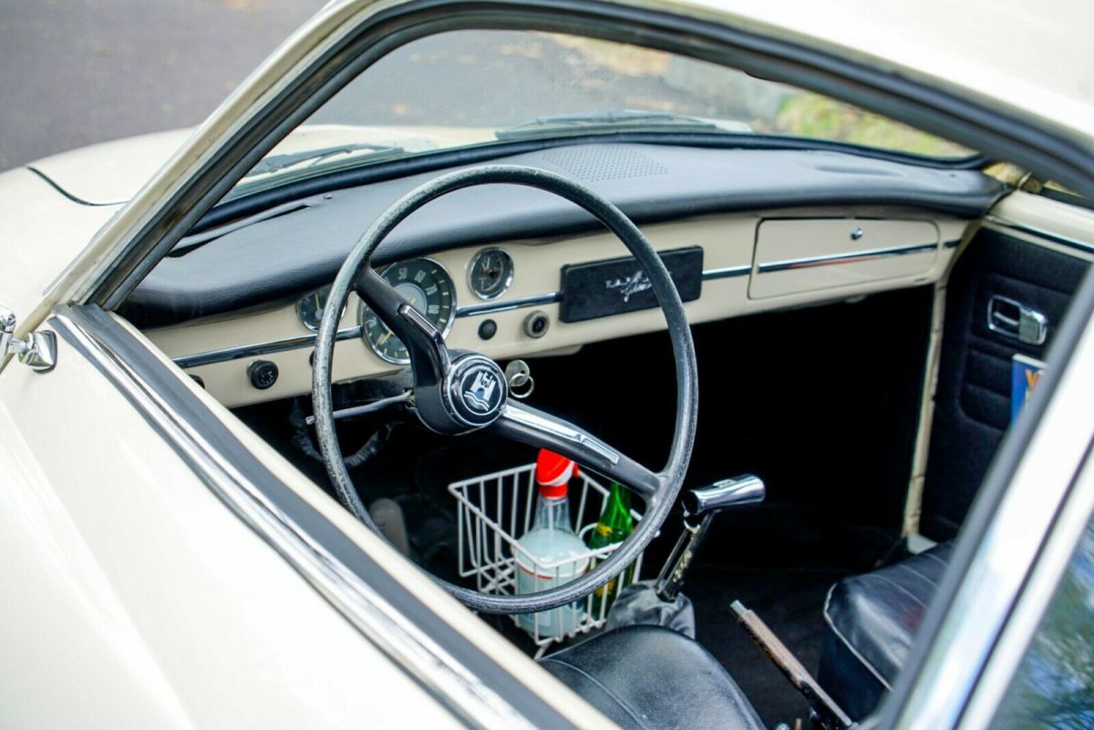 1968 Volkswagen Karmann Ghia Deluxe - photo 4