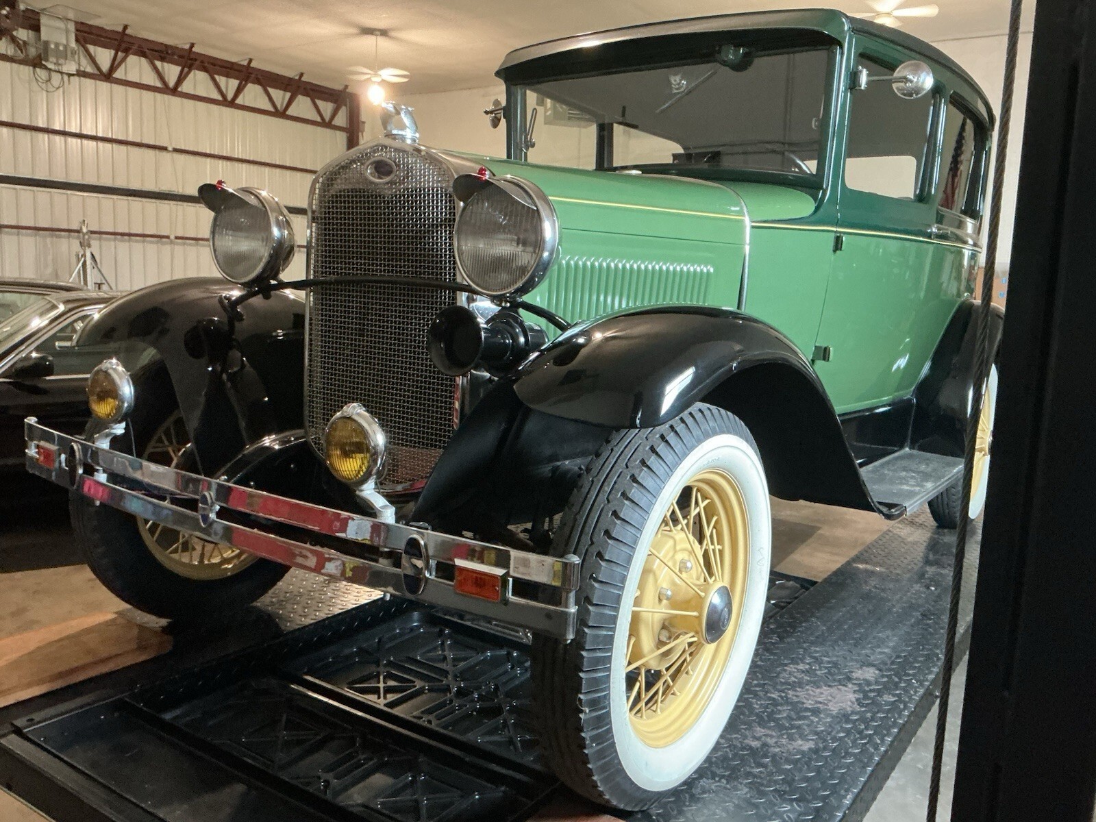 1930 Ford Model A - photo 6