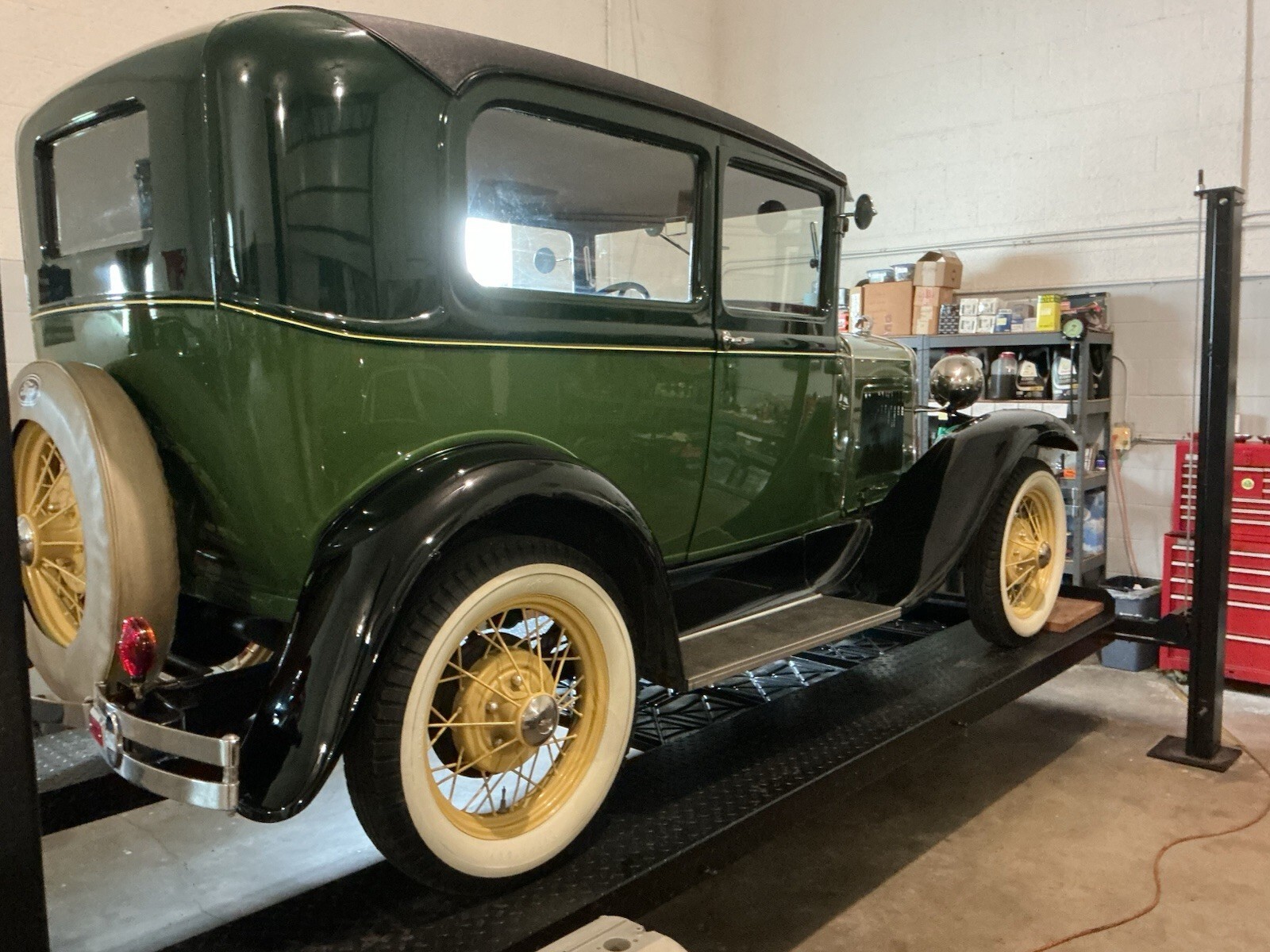 1930 Ford Model A - photo 8