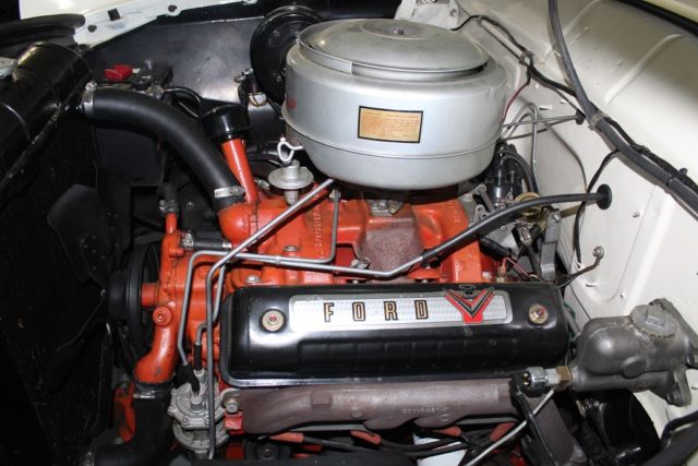 1955 Ford Fairlane Victoria - photo 12