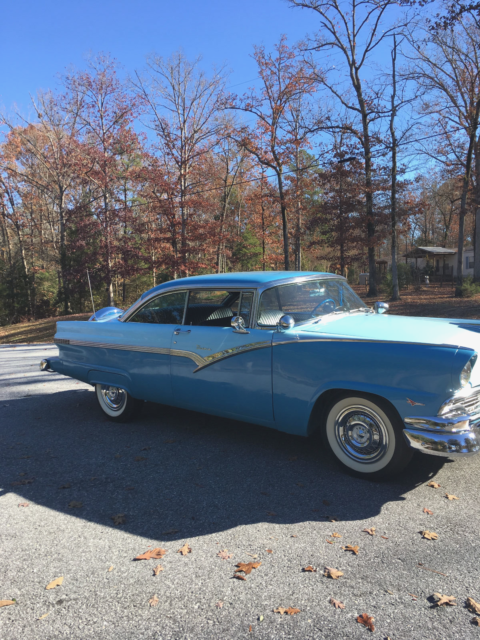1956 Ford Fairlane - photo 4