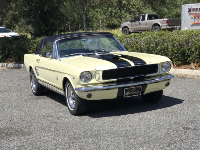 1966 Ford Mustang - photo 2