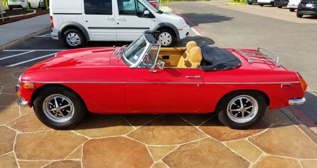 1971 MG MGB - photo 3