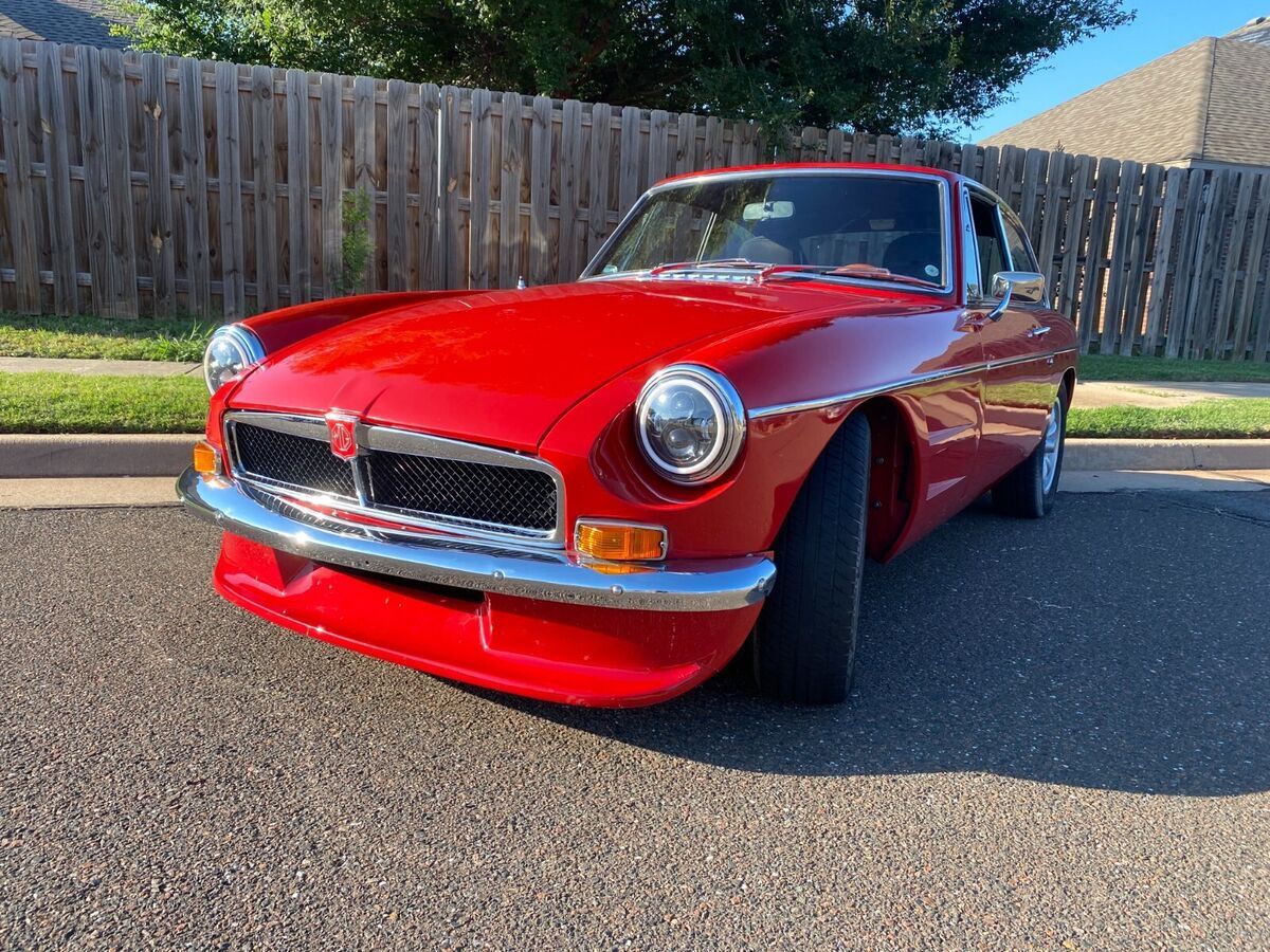 Beautifully restored 1972 MGB GT with UPGRADES! 1972 MG MGB