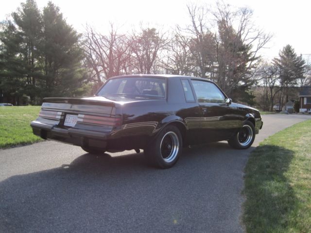 1987 Buick Grand National Coupe - photo 2