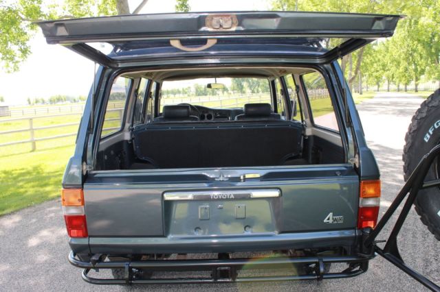 1989 Toyota Land Cruiser FJ-62 - photo 12