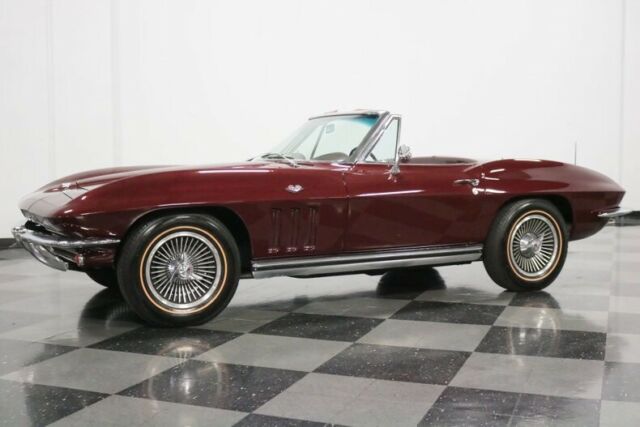 1965 Chevrolet Corvette Convertible - photo 7