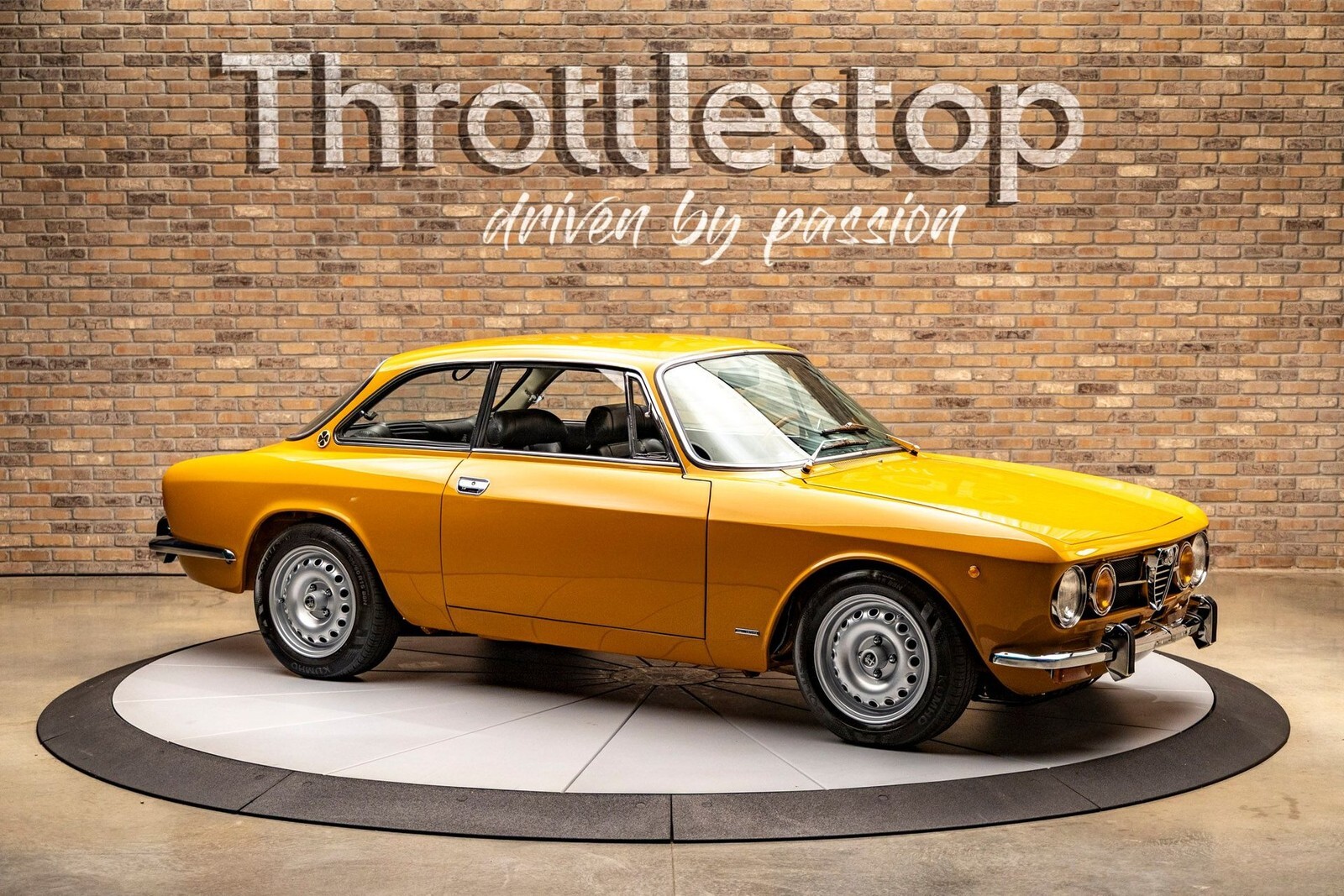 1971 Alfa Romeo GTV 1750 - photo 5