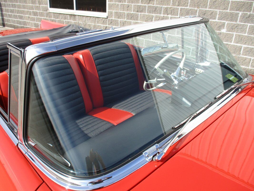 1957 Lincoln Premiere Convertible - photo 13