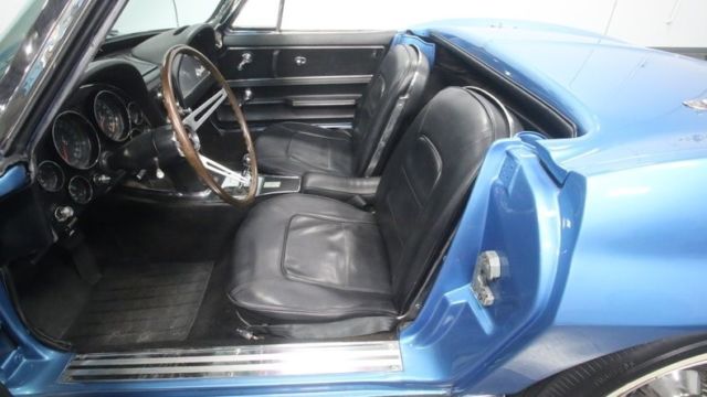 1965 Chevrolet Corvette Convertible - photo 5