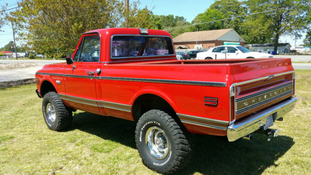 Beautifully Restored Chevy Orange 4-Wheel Drive 4 on the Floor Short Box C-10 1971 Chevrolet Cheyenne C-10