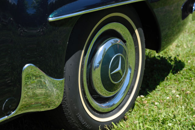 1962 Mercedes-Benz 190-Series SL Roadster Convertible - photo 13