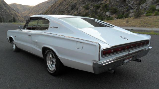 1966 Dodge Charger Sports Hardtop - photo 11
