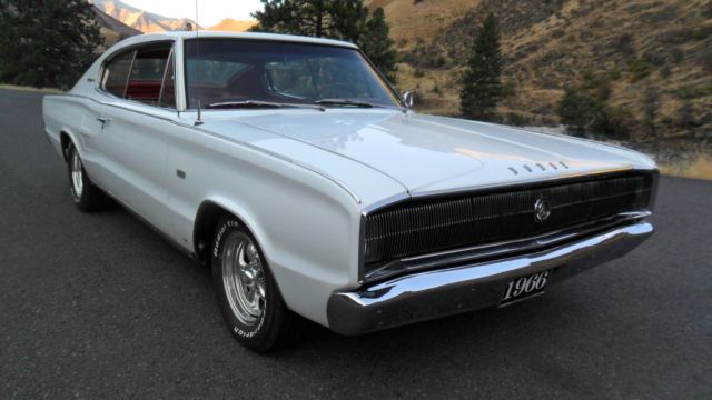 1966 Dodge Charger Sports Hardtop - photo 7