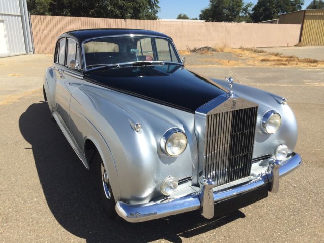 Beautifully Restored Silver Cloud Saloon 1956 Rolls-Royce Other Saloon 4-Door