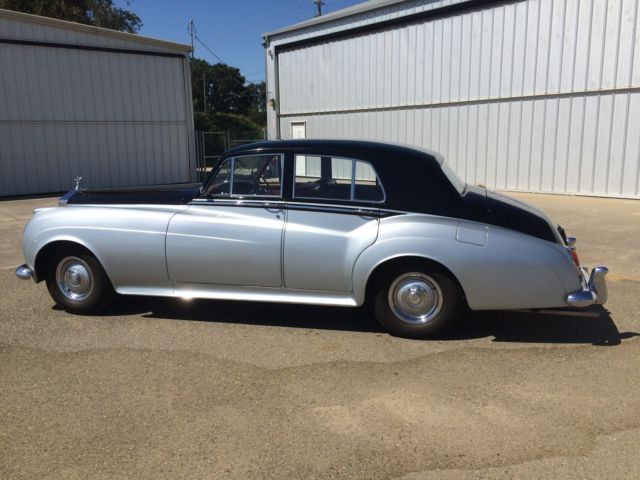 1956 Rolls-Royce Other Saloon 4-Door - photo 4