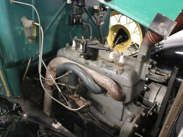 1930 Ford Model A - photo 3