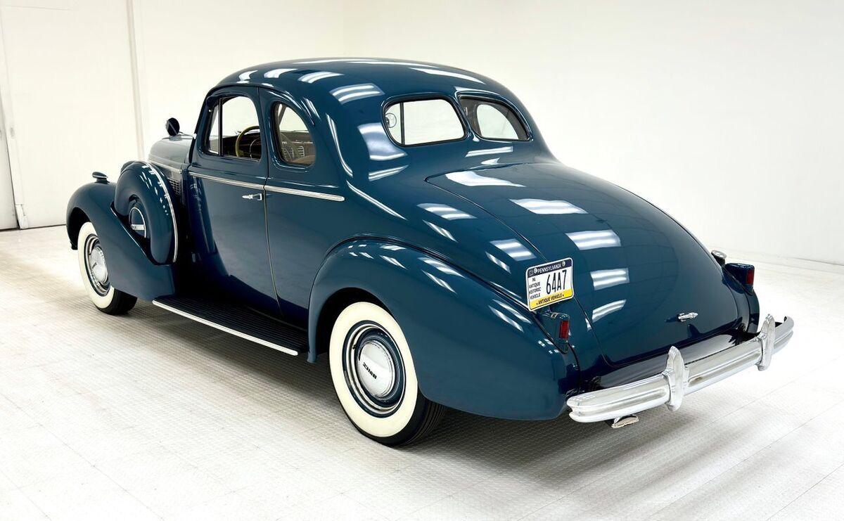 1937 Buick 46 Special Business Coupe - photo 3