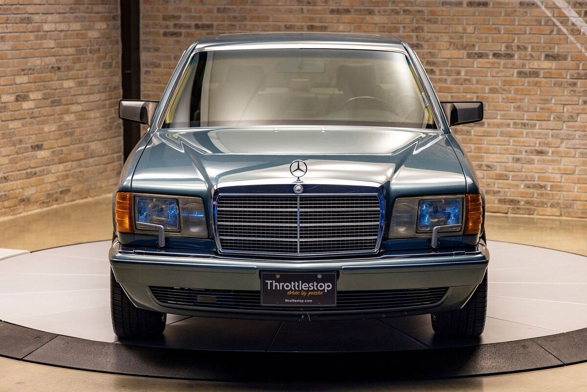 1989 Mercedes-Benz 420SEL - photo 2