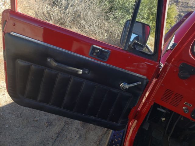 1985 Jeep CJ 7 WITH 304 V-8, HARDTOP & HARD DOORS - photo 8