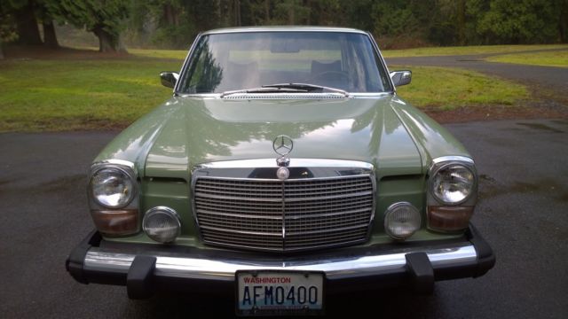 1975 Mercedes-Benz 200-Series - photo 8