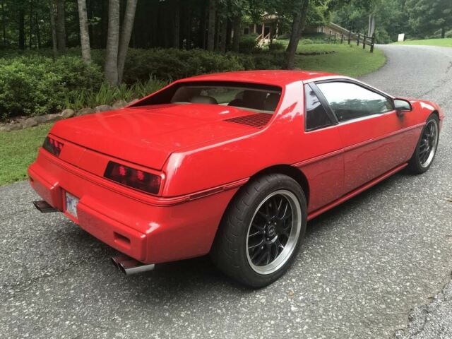 1984 Pontiac Fiero Beauty and Power Classic - photo 5