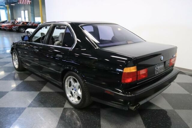 1991 BMW M5 -- - photo 10