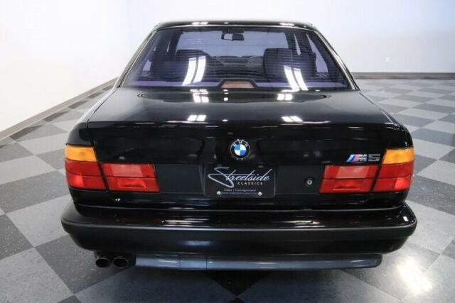 1991 BMW M5 -- - photo 12