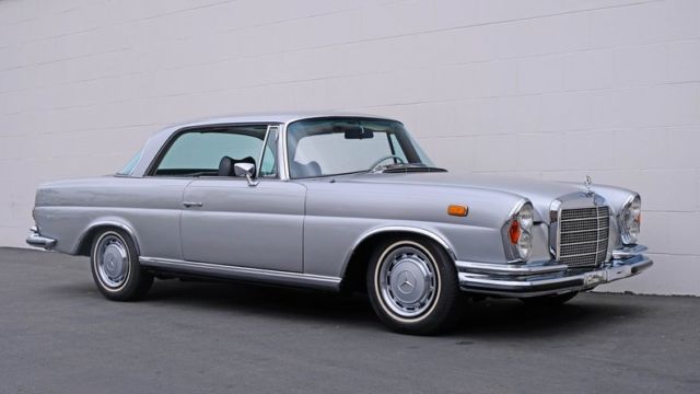 1971 Mercedes-Benz 280SE 3.5 Coupe - Type W111 - Silver/Black - 3.5L V8 - A/C - photo 13