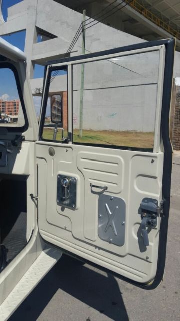 1973 Toyota Land Cruiser fj 43 - photo 12
