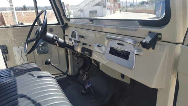 1973 Toyota Land Cruiser fj 43 - photo 7